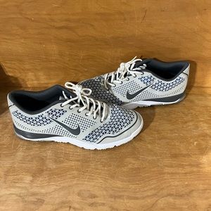 Nike Air Max golf shoes.  Size 10.